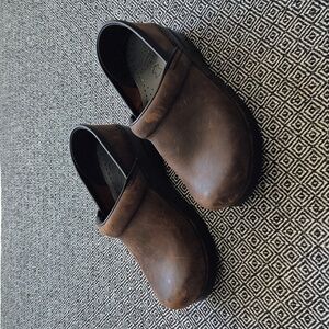 Dansko Professional Oiled Leather Clogs Size 6.5 (36)